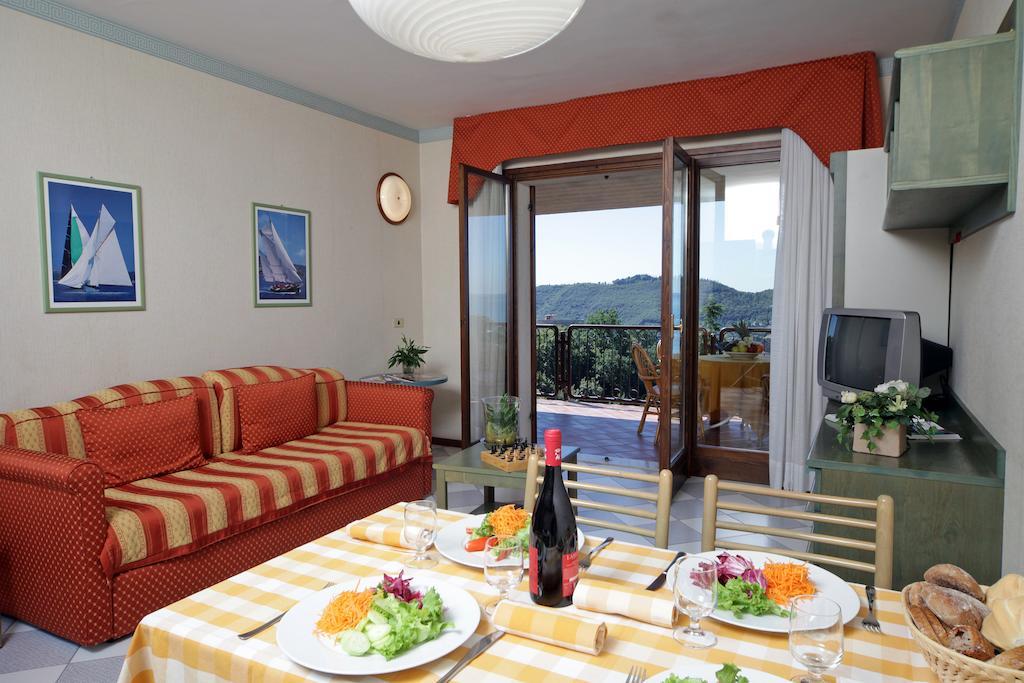 Residence Madrigale Marciaga Luaran gambar